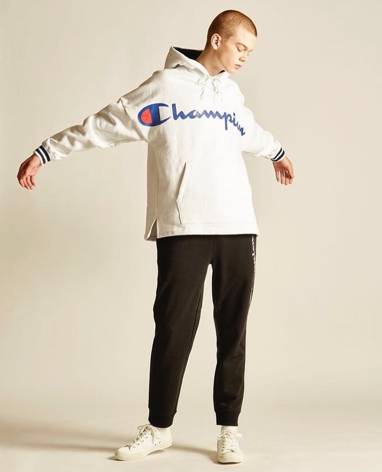 简约运动风轻松搭配!champion 2018秋冬系列新品现已发售!