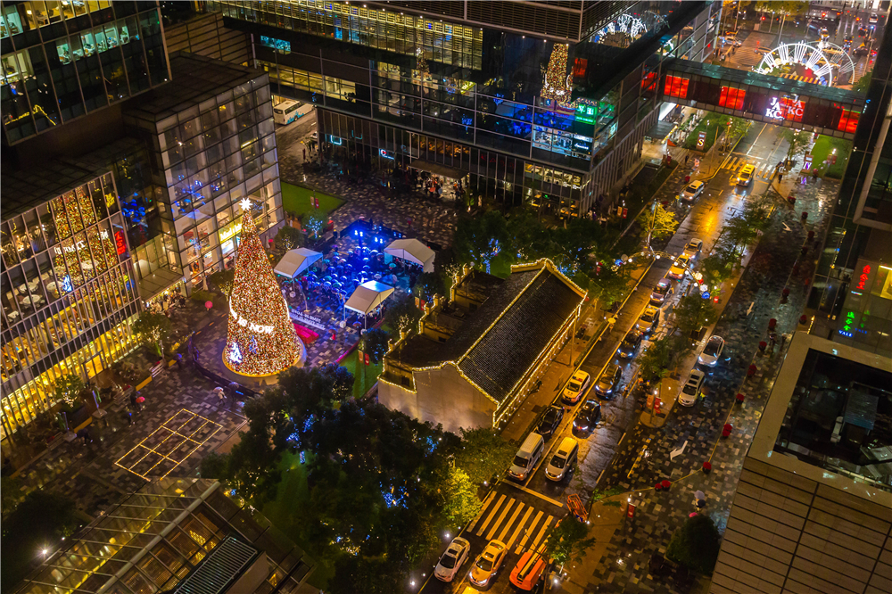 上海嘉里中心夜景图片